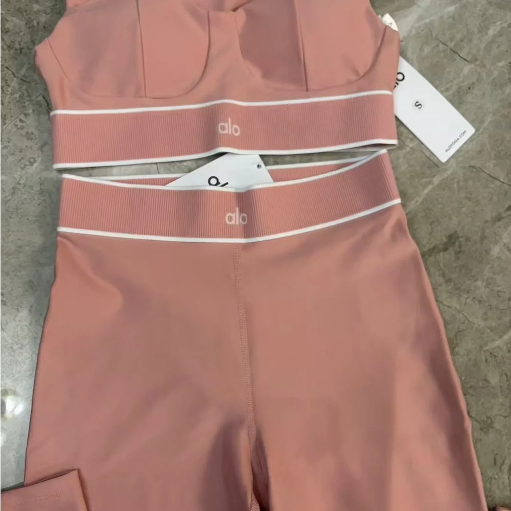 ALO Yoga High-Waist Leggings in Dusty Rose